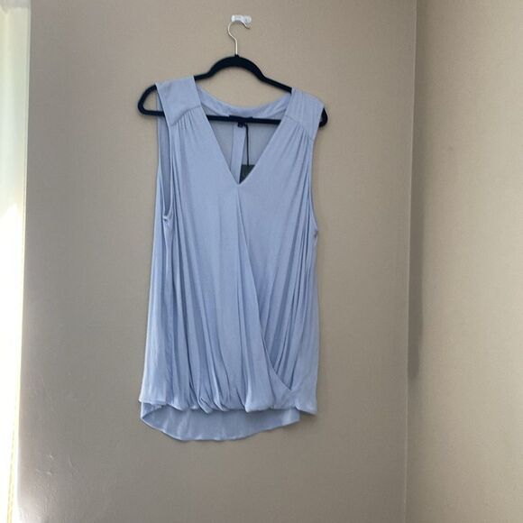Gibson Look High Low Surplice Tank Sky Blue 1x - Picture 2 of 4